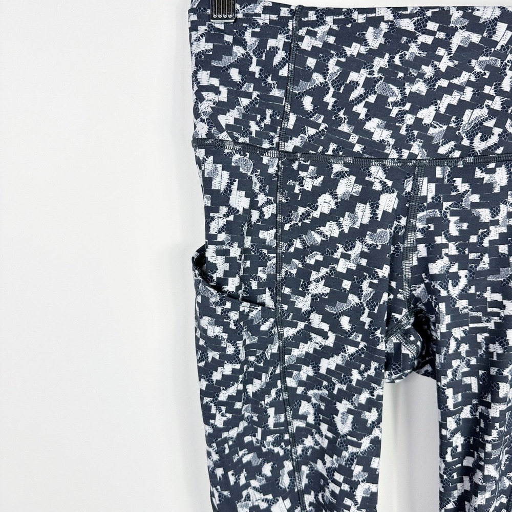 Lululemon Womens Fast and Free Tight II 25" Non-Reflective Pocket Running Size 4 - Picture 5 of 10